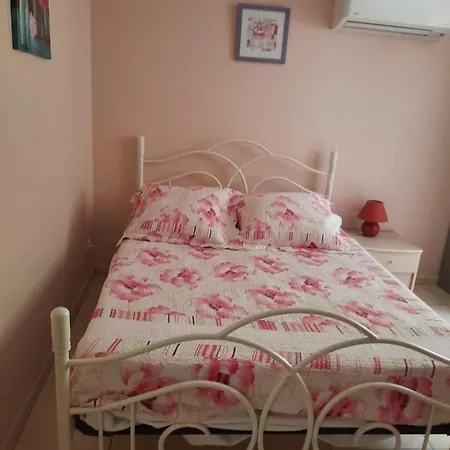 Chambre Leucate Village-3